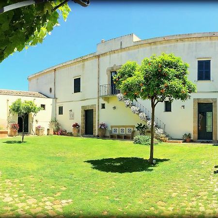 Villa Immacolatella B&Bパチェーコ エクステリア 写真