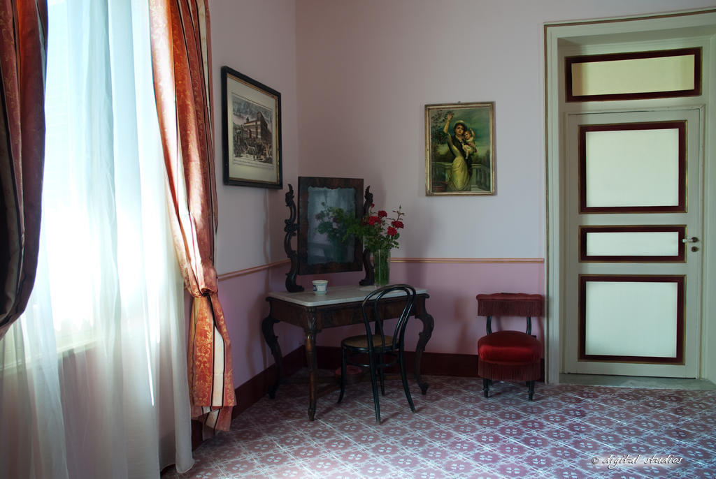Villa Immacolatella B&Bパチェーコ 部屋 写真