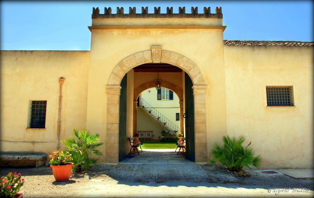 Villa Immacolatella B&Bパチェーコ エクステリア 写真