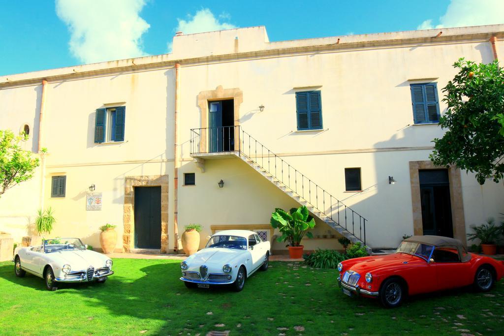 Villa Immacolatella B&Bパチェーコ エクステリア 写真